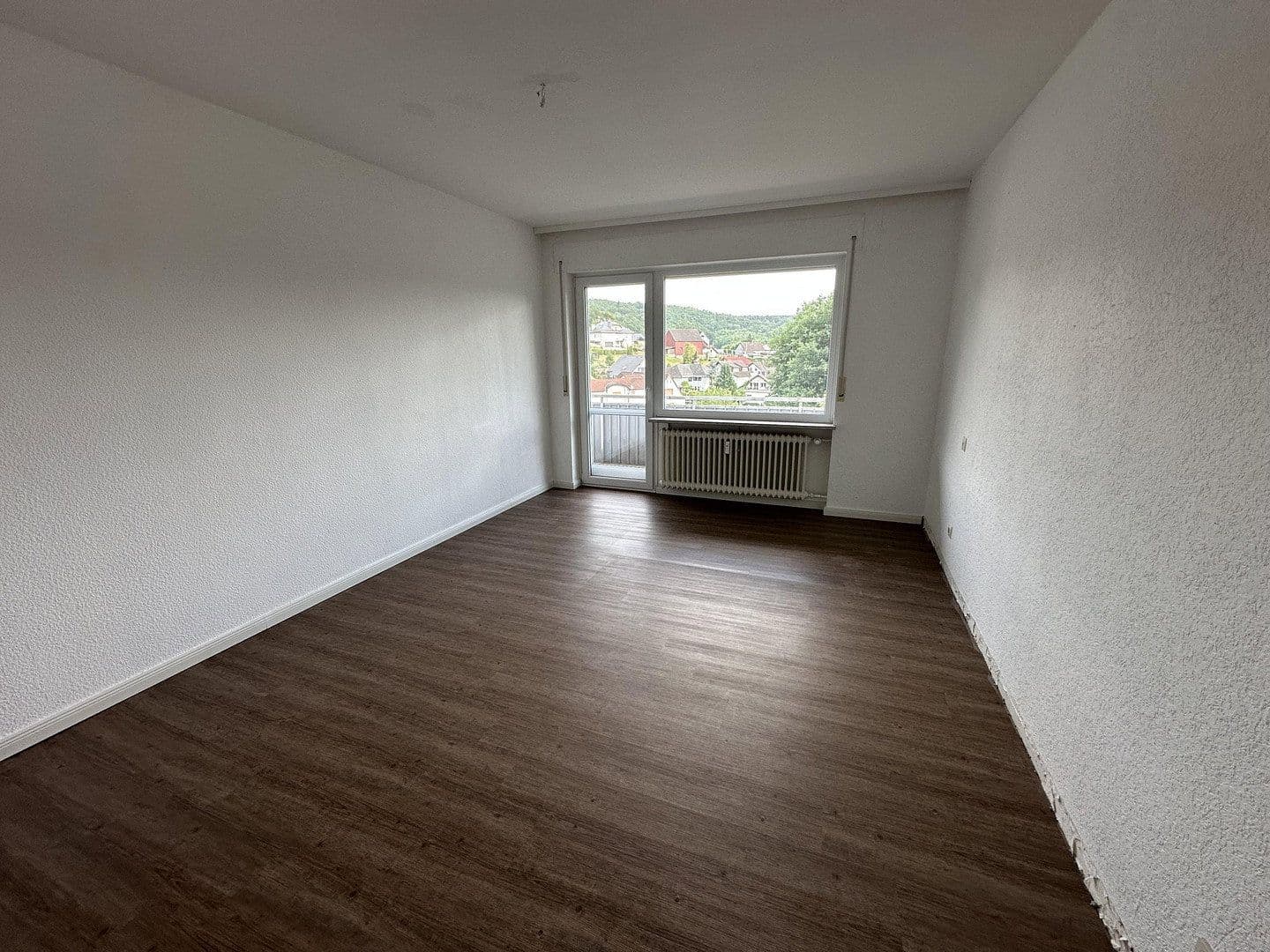 1 bedroom with open-plan kitchen flat to rent, 72 m², Im kleinen Weinberg, Ortenberg, Hesse 1 bedroom with open-plan kitchen flat to rent, 72 m², Im kleinen Weinberg, Ortenberg, Hesse