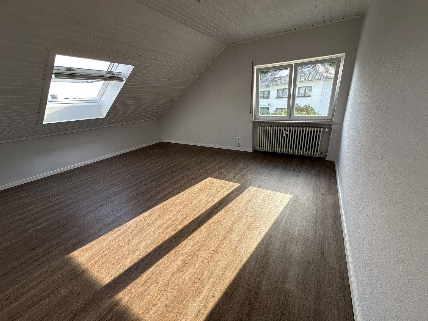 1 bedroom with open-plan kitchen flat to rent, 72 m², Im kleinen Weinberg, Ortenberg, Hesse 1 bedroom with open-plan kitchen flat to rent, 72 m², Im kleinen Weinberg, Ortenberg, Hesse