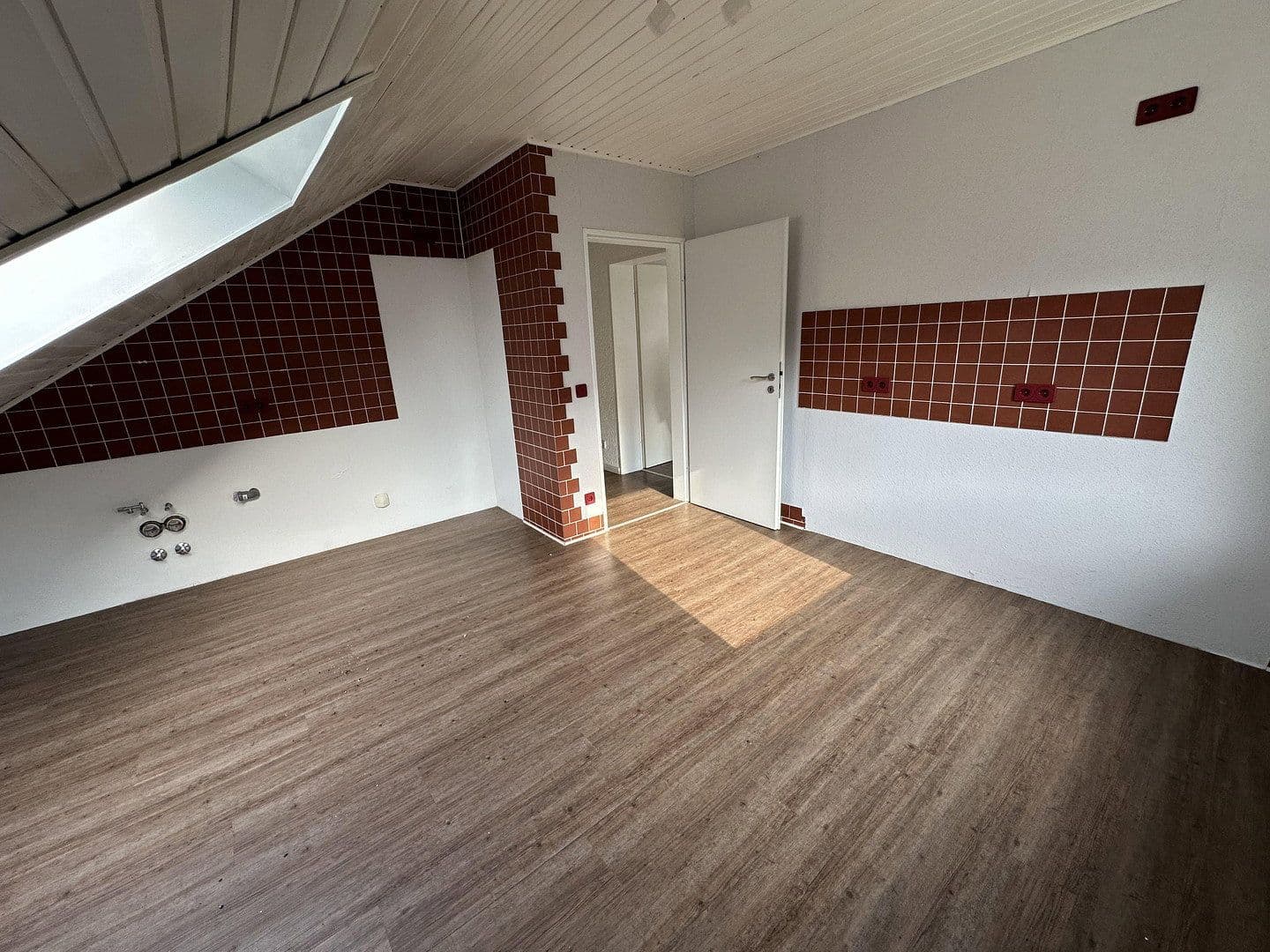 1 bedroom with open-plan kitchen flat to rent, 72 m², Im kleinen Weinberg, Ortenberg, Hesse 1 bedroom with open-plan kitchen flat to rent, 72 m², Im kleinen Weinberg, Ortenberg, Hesse