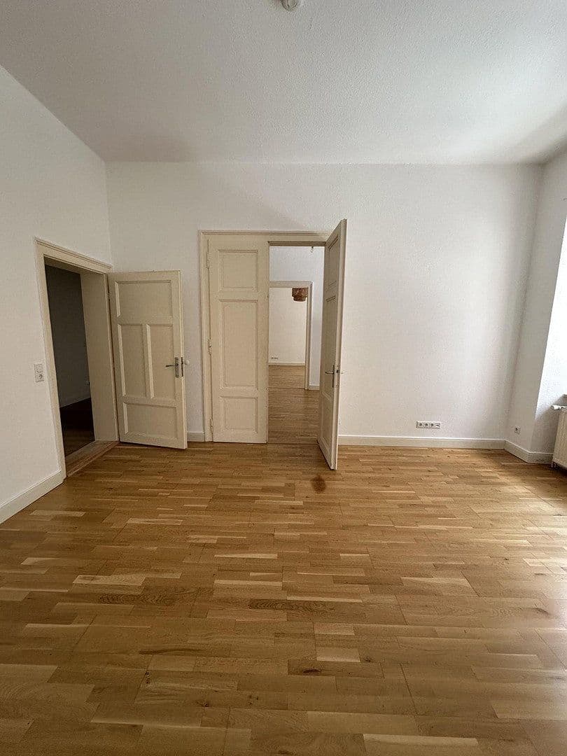 4 bedroom flat to rent, 115 m², Offenbach, Hesse 4 bedroom flat to rent, 115 m², Offenbach, Hesse