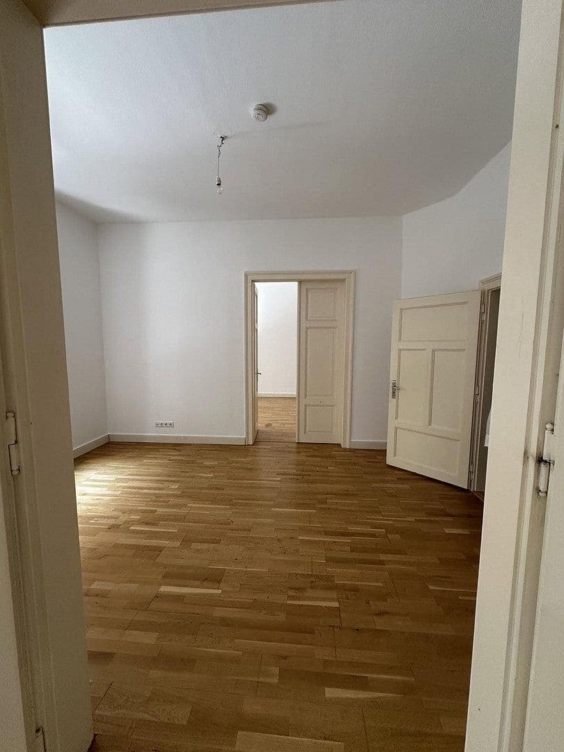 4 bedroom flat to rent, 115 m², Offenbach, Hesse 4 bedroom flat to rent, 115 m², Offenbach, Hesse