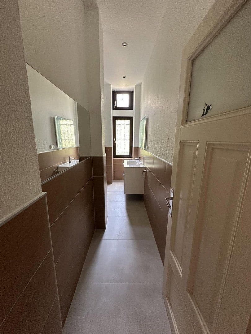 4 bedroom flat to rent, 115 m², Offenbach, Hesse 4 bedroom flat to rent, 115 m², Offenbach, Hesse