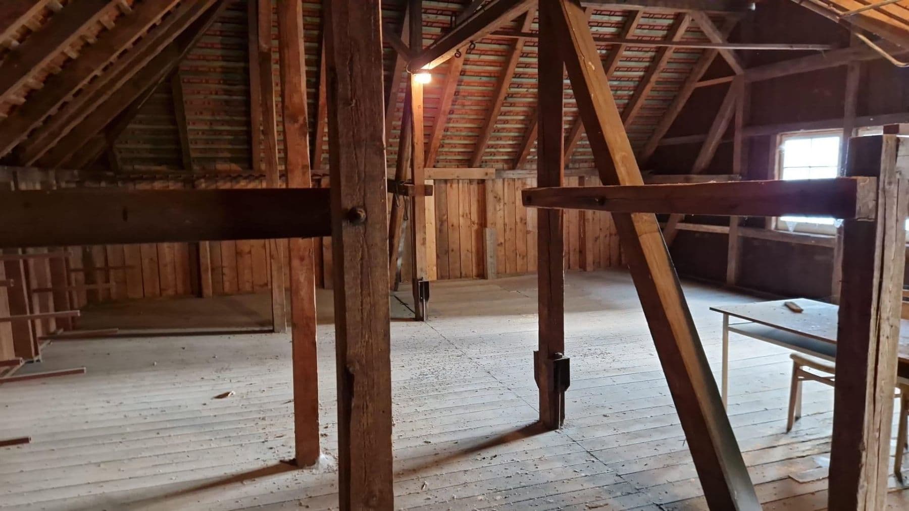non-residential property to rent, 100 m², Rechenberg-Bienenmühle, Saxony non-residential property to rent, 100 m², Rechenberg-Bienenmühle, Saxony