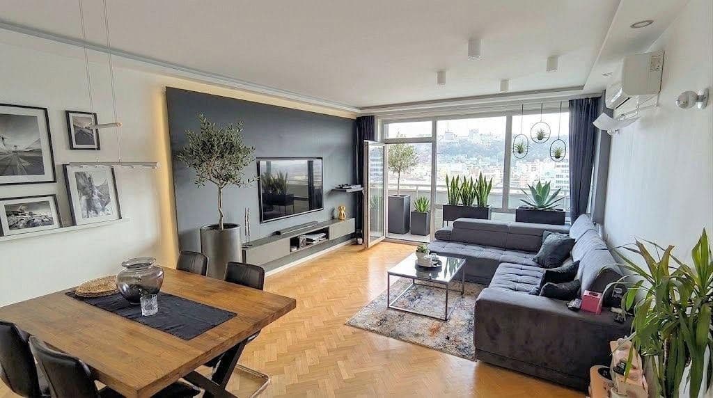 3 bedroom flat for sale, 95 m², Saarbrücken, Saarland 3 bedroom flat for sale, 95 m², Saarbrücken, Saarland