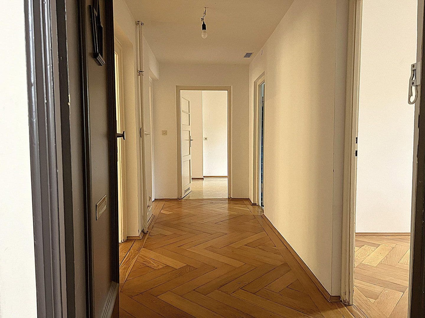 1 bedroom with open-plan kitchen flat for sale, 81 m², Cannabichstr. 9, München, Bavaria 1 bedroom with open-plan kitchen flat for sale, 81 m², Cannabichstr. 9, München, Bavaria