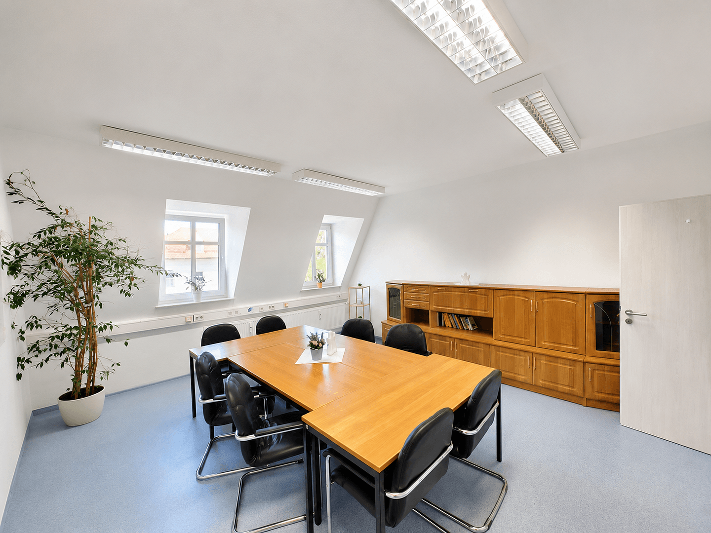 office to rent, 132 m², Waltershäuser Straße 21, Gotha, Thuringia office to rent, 132 m², Waltershäuser Straße 21, Gotha, Thuringia