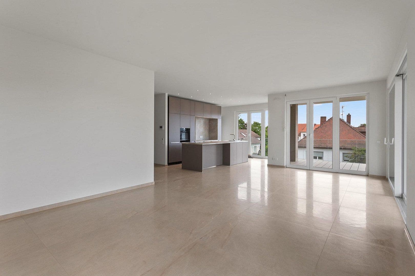 4 bedroom flat to rent, 166 m², Liebfrauenstraße 12, Oberursel (Taunus), Hesse 4 bedroom flat to rent, 166 m², Liebfrauenstraße 12, Oberursel (Taunus), Hesse