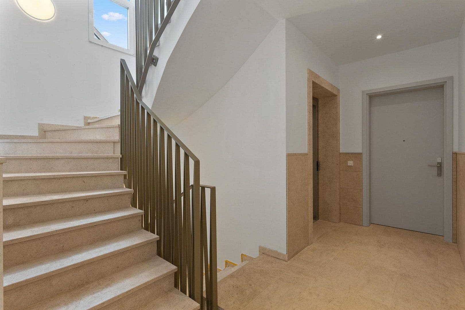 4 bedroom flat to rent, 166 m², Liebfrauenstraße 12, Oberursel (Taunus), Hesse 4 bedroom flat to rent, 166 m², Liebfrauenstraße 12, Oberursel (Taunus), Hesse
