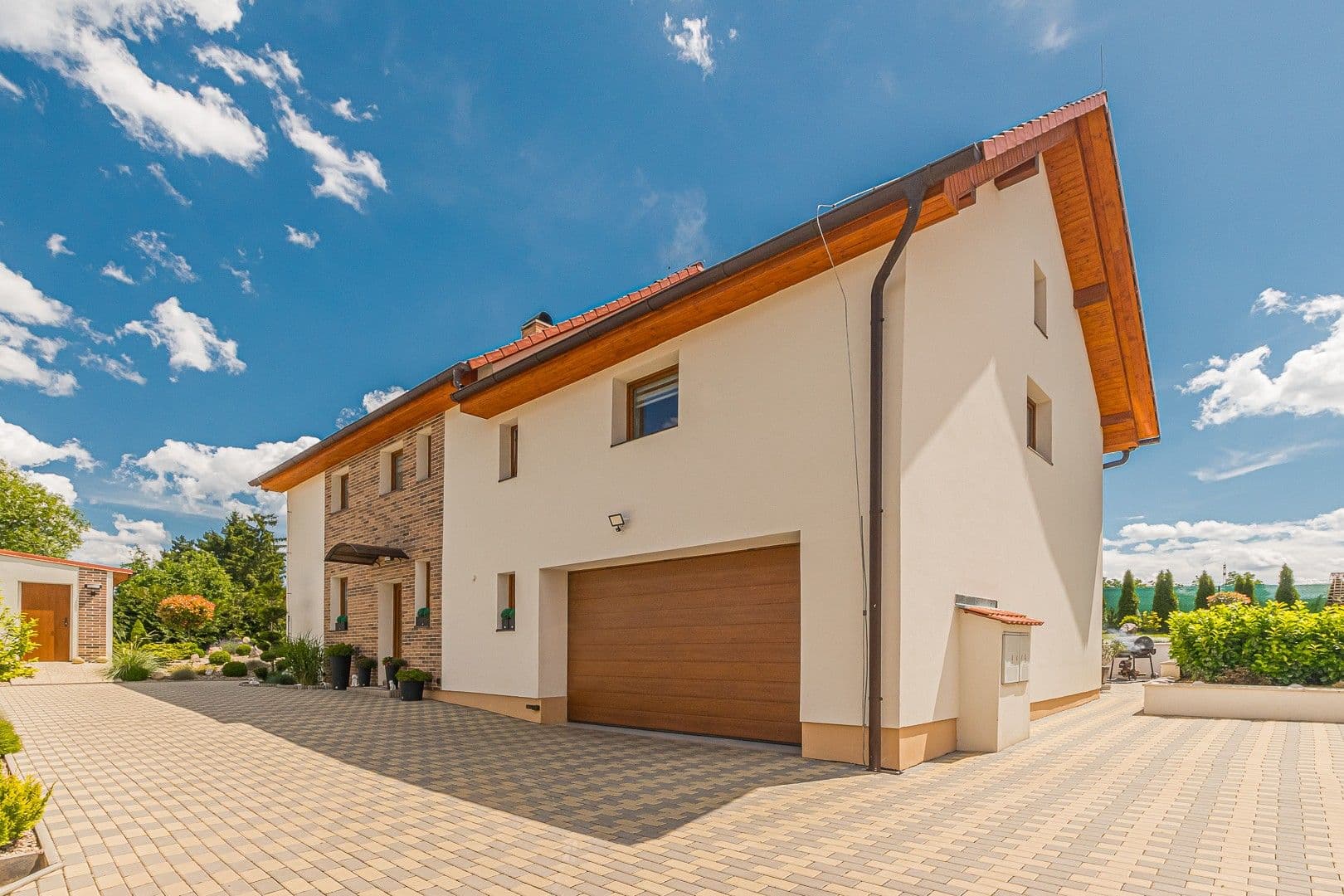 house for sale, 214 m², Zvoleněves, Středočeský Region house for sale, 214 m², Zvoleněves, Středočeský Region