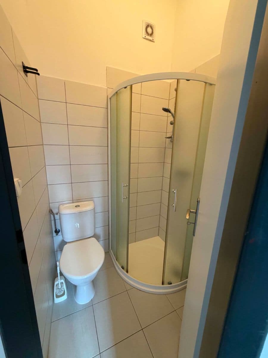 Studio flat to rent, 15 m², náměstí Hrdinů, Prague, Prague Studio flat to rent, 15 m², náměstí Hrdinů, Prague, Prague