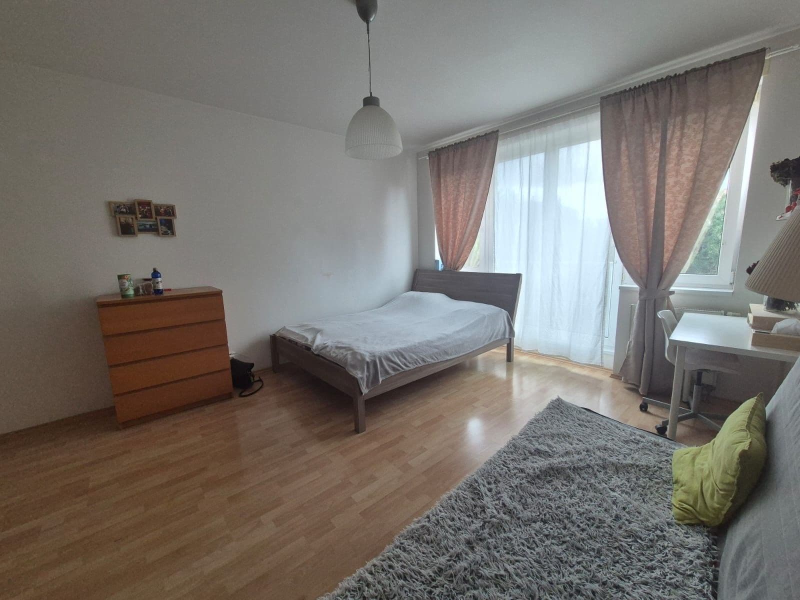 Studio flat to rent, 40 m², Suchdolské náměstí, Prague, Prague Studio flat to rent, 40 m², Suchdolské náměstí, Prague, Prague