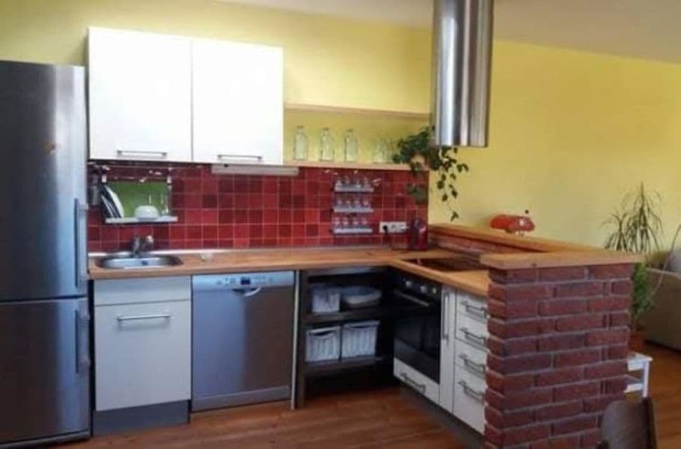 house to rent, 130 m², Karoliny Světlé, Hradec Králové, Královéhradecký Region house to rent, 130 m², Karoliny Světlé, Hradec Králové, Královéhradecký Region