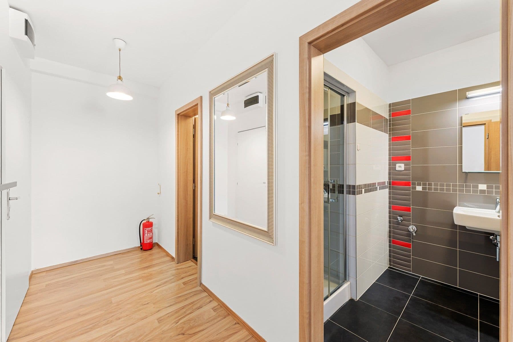 Studio flat to rent, 34 m², Holandská, Prague, Prague Studio flat to rent, 34 m², Holandská, Prague, Prague