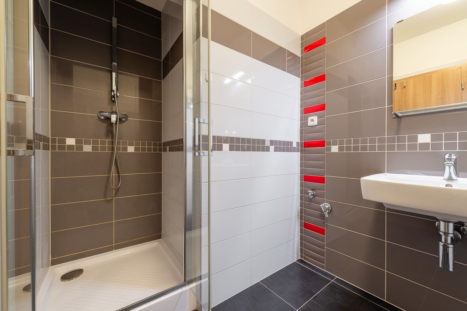 Studio flat to rent, 34 m², Holandská, Prague, Prague Studio flat to rent, 34 m², Holandská, Prague, Prague