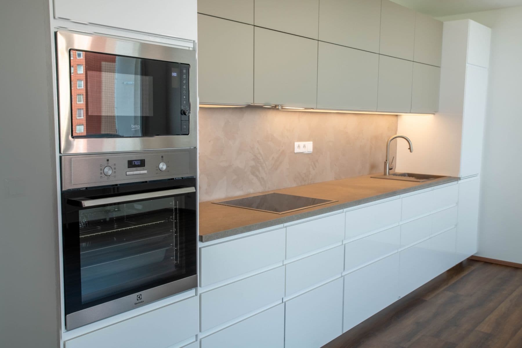 2 bedroom with open-plan kitchen flat for sale, 85 m², Doležalova, Prague, Prague 2 bedroom with open-plan kitchen flat for sale, 85 m², Doležalova, Prague, Prague