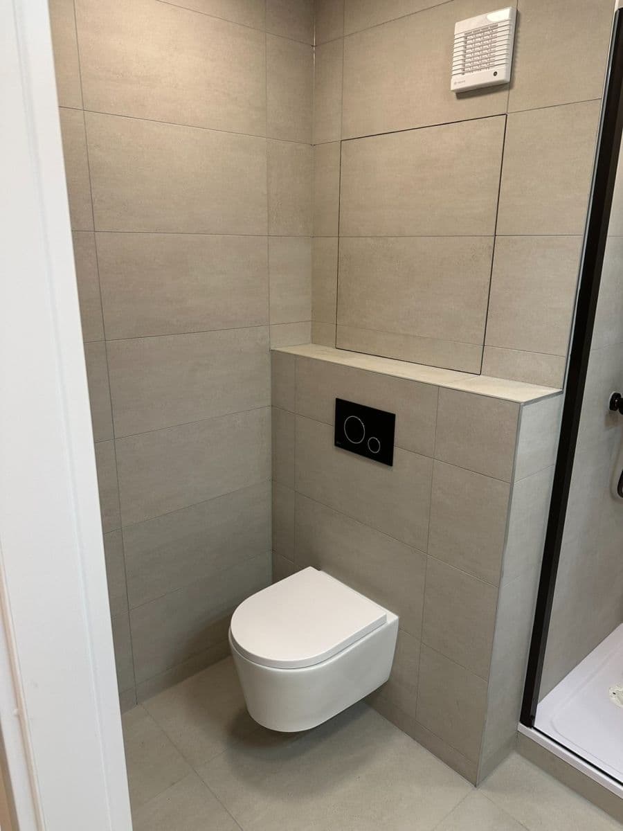 1 bedroom with open-plan kitchen flat to rent, 42 m², Ciolkovského, Prague, Prague 1 bedroom with open-plan kitchen flat to rent, 42 m², Ciolkovského, Prague, Prague