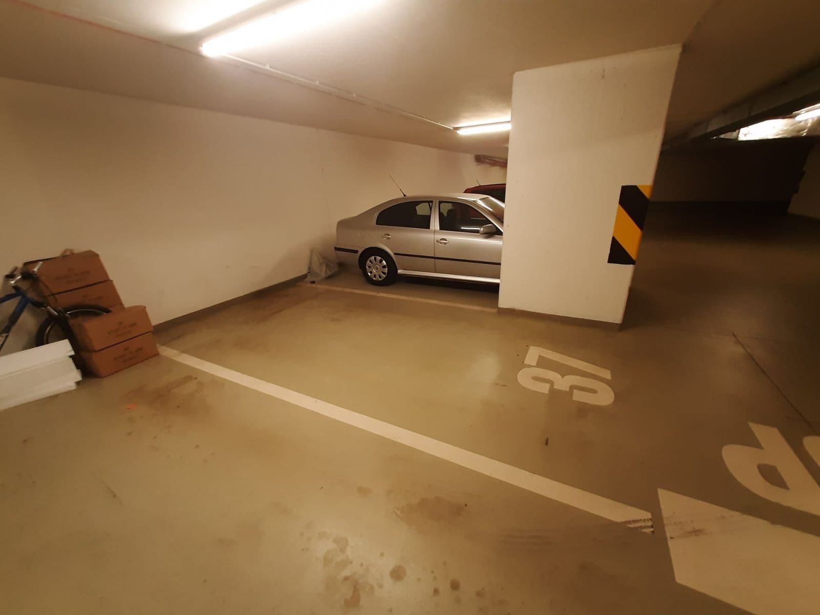 garage to rent, 15 m², Prague, Prague garage to rent, 15 m², Prague, Prague