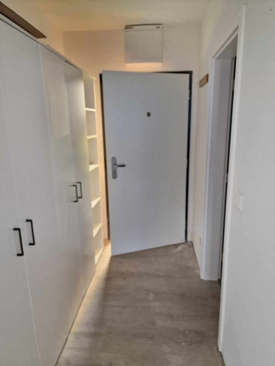 Studio flat to rent, 35 m², Aloise Rašína, Olomouc, Olomoucký Region Studio flat to rent, 35 m², Aloise Rašína, Olomouc, Olomoucký Region