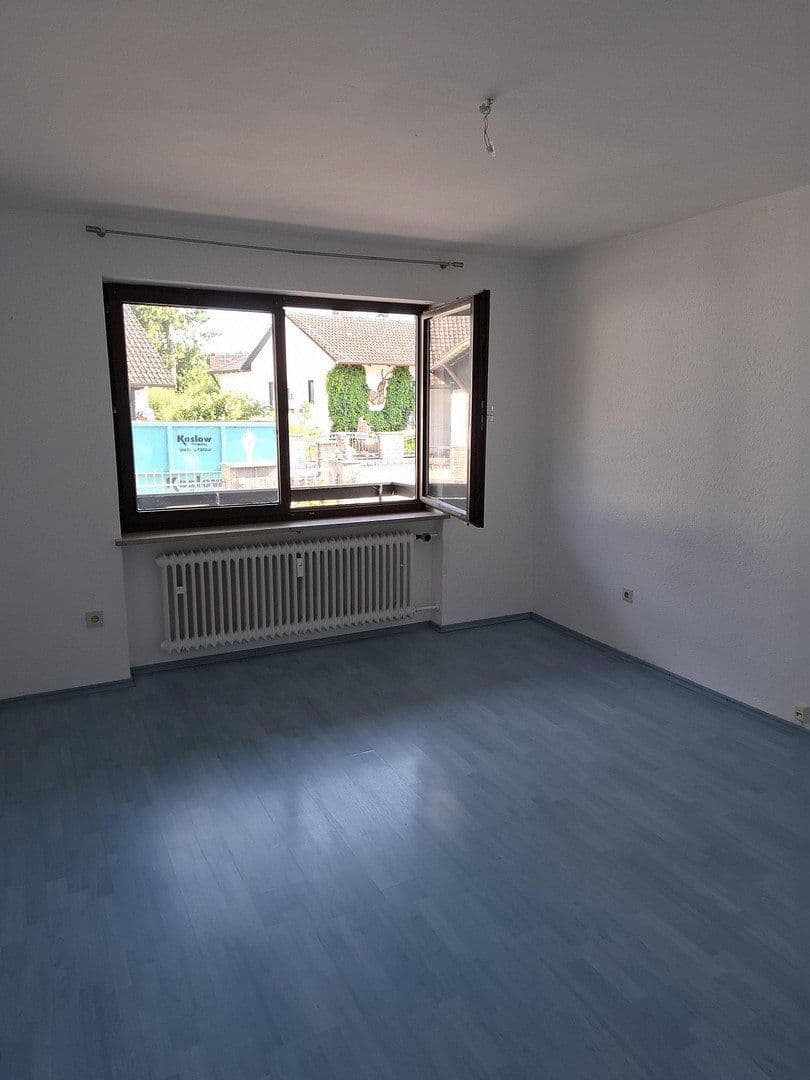 3 bedroom with open-plan kitchen flat for sale, 100 m², Landshut, Bavaria 3 bedroom with open-plan kitchen flat for sale, 100 m², Landshut, Bavaria