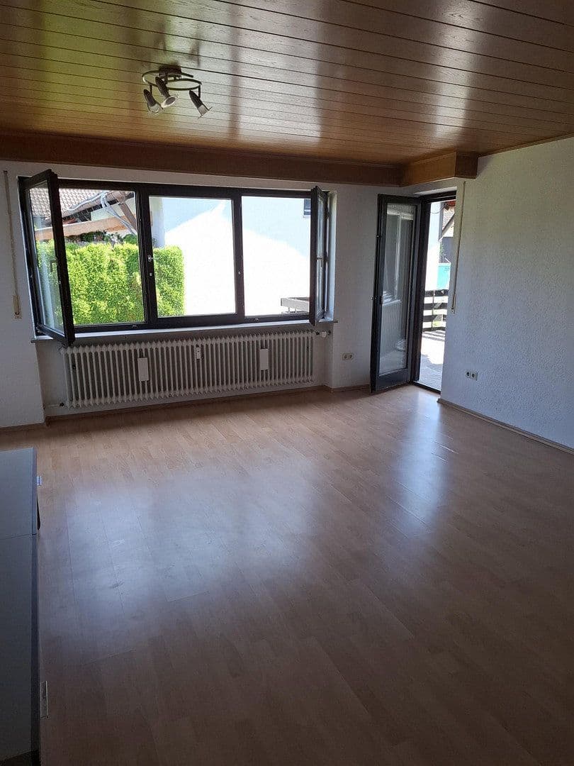 3 bedroom with open-plan kitchen flat for sale, 100 m², Landshut, Bavaria 3 bedroom with open-plan kitchen flat for sale, 100 m², Landshut, Bavaria