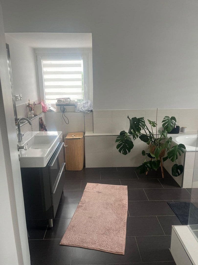 2 bedroom with open-plan kitchen flat for sale, 74 m², Förderstraße 10, Essen, North Rhine-Westphalia 2 bedroom with open-plan kitchen flat for sale, 74 m², Förderstraße 10, Essen, North Rhine-Westphalia