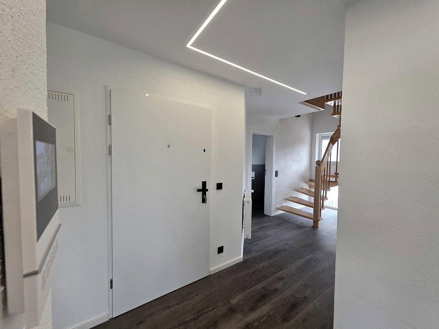 3 bedroom with open-plan kitchen flat for sale, 123 m², Waldstetten, Baden-Württemberg 3 bedroom with open-plan kitchen flat for sale, 123 m², Waldstetten, Baden-Württemberg