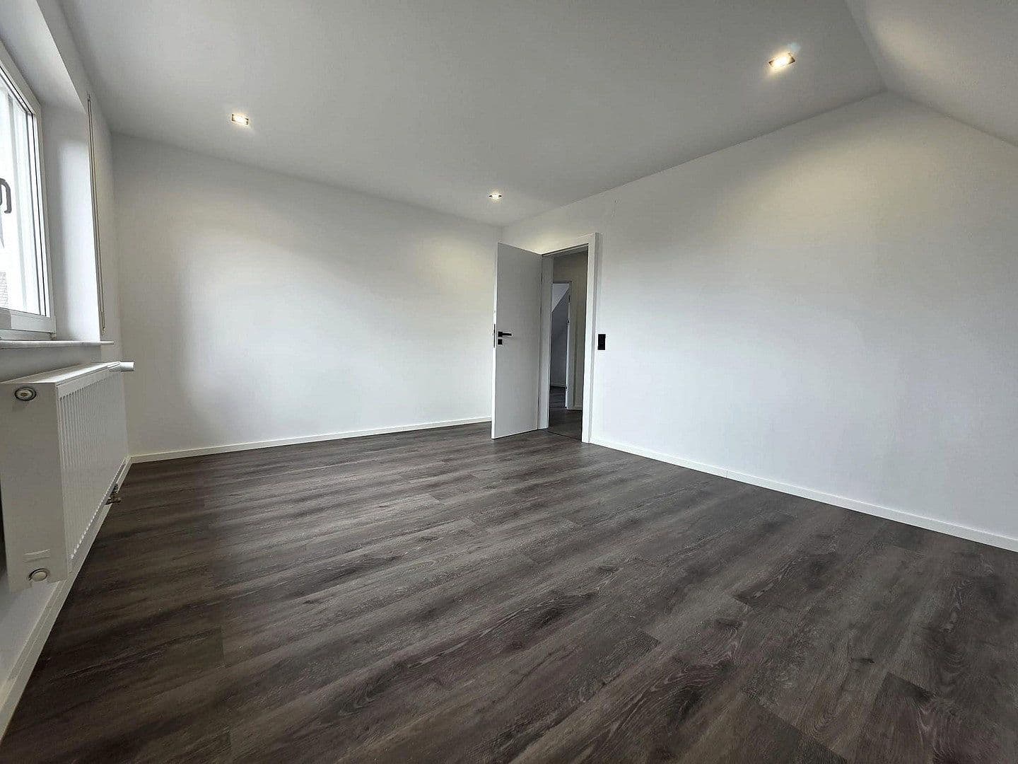 3 bedroom with open-plan kitchen flat for sale, 123 m², Waldstetten, Baden-Württemberg 3 bedroom with open-plan kitchen flat for sale, 123 m², Waldstetten, Baden-Württemberg