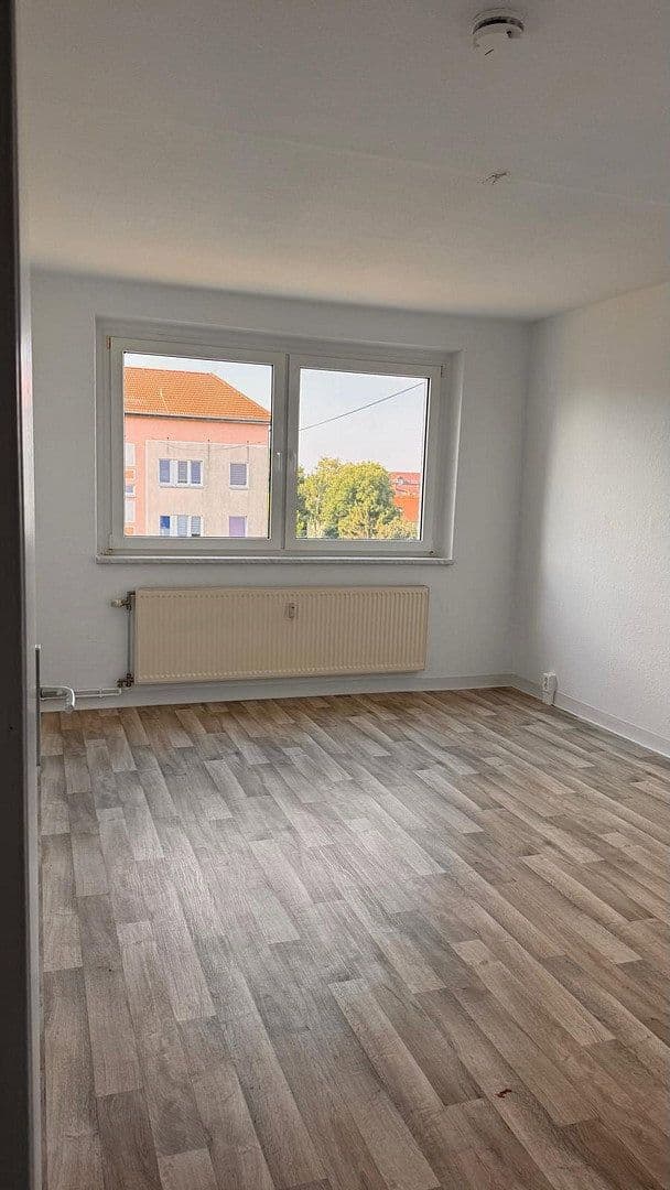 4 bedroom flat to rent, 70 m², Arthur Scheibner Ring 14, Mücheln (Geiseltal), Saxony-Anhalt 4 bedroom flat to rent, 70 m², Arthur Scheibner Ring 14, Mücheln (Geiseltal), Saxony-Anhalt