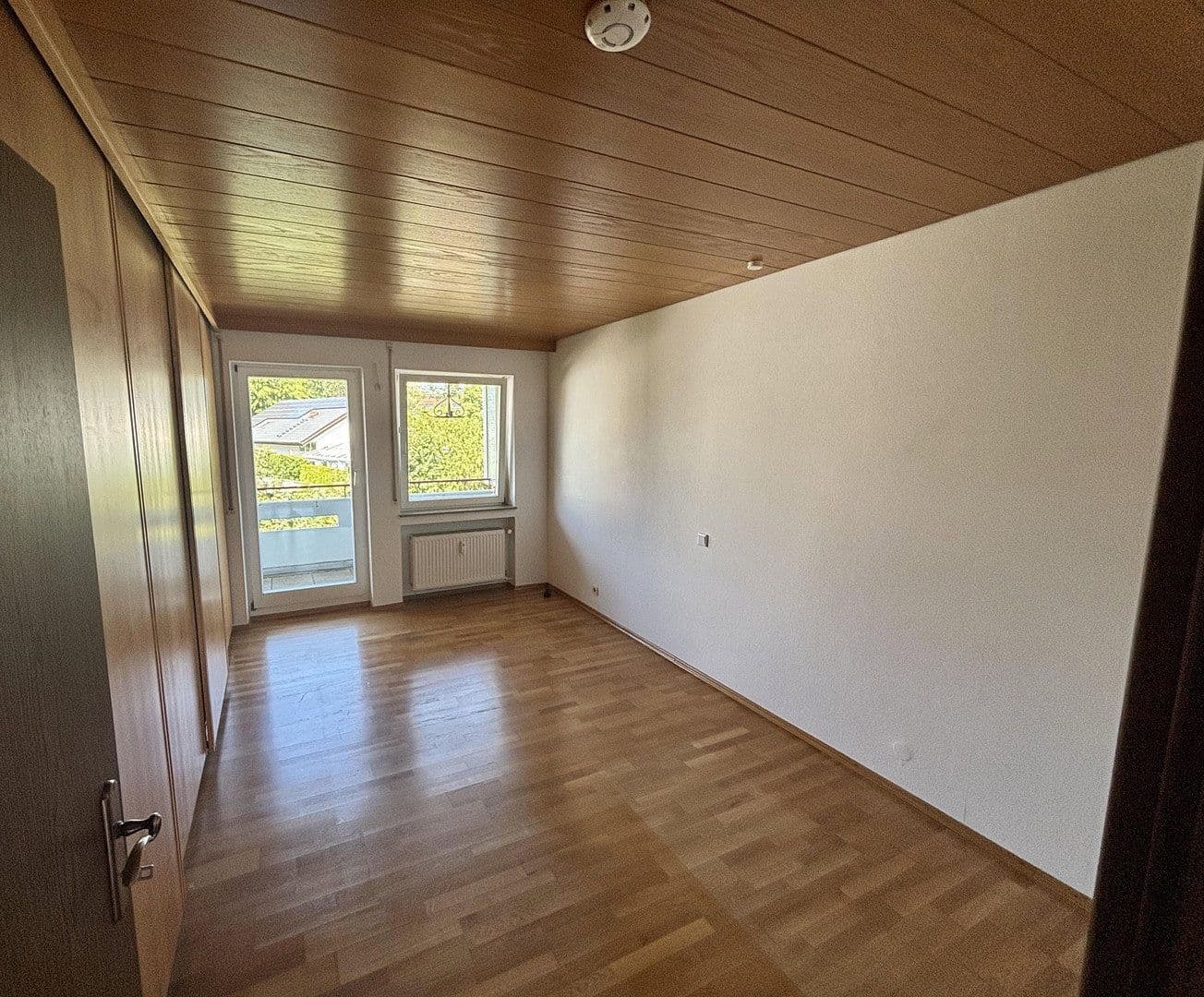 2 bedroom with open-plan kitchen flat to rent, 95 m², Singen (Hohentwiel), Baden-Württemberg 2 bedroom with open-plan kitchen flat to rent, 95 m², Singen (Hohentwiel), Baden-Württemberg