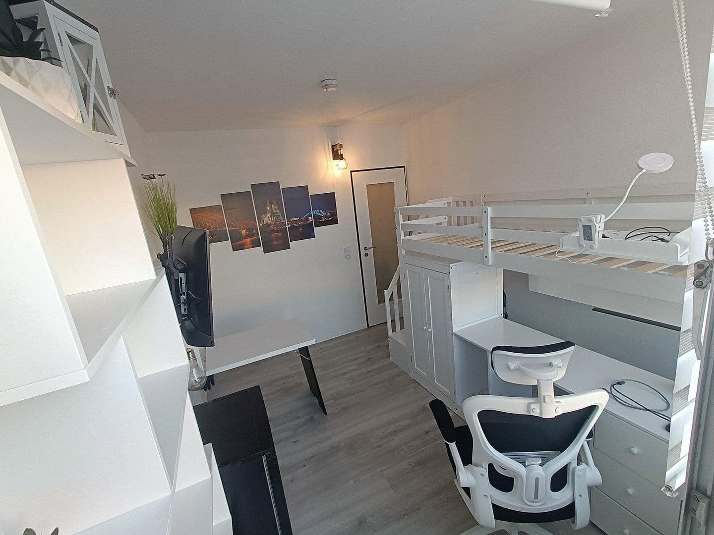 1 bedroom flat to rent, 20 m², Berhard-Feilchenfeld-Straße 13, Köln-Zollstock, North Rhine-Westphalia 1 bedroom flat to rent, 20 m², Berhard-Feilchenfeld-Straße 13, Köln-Zollstock, North Rhine-Westphalia