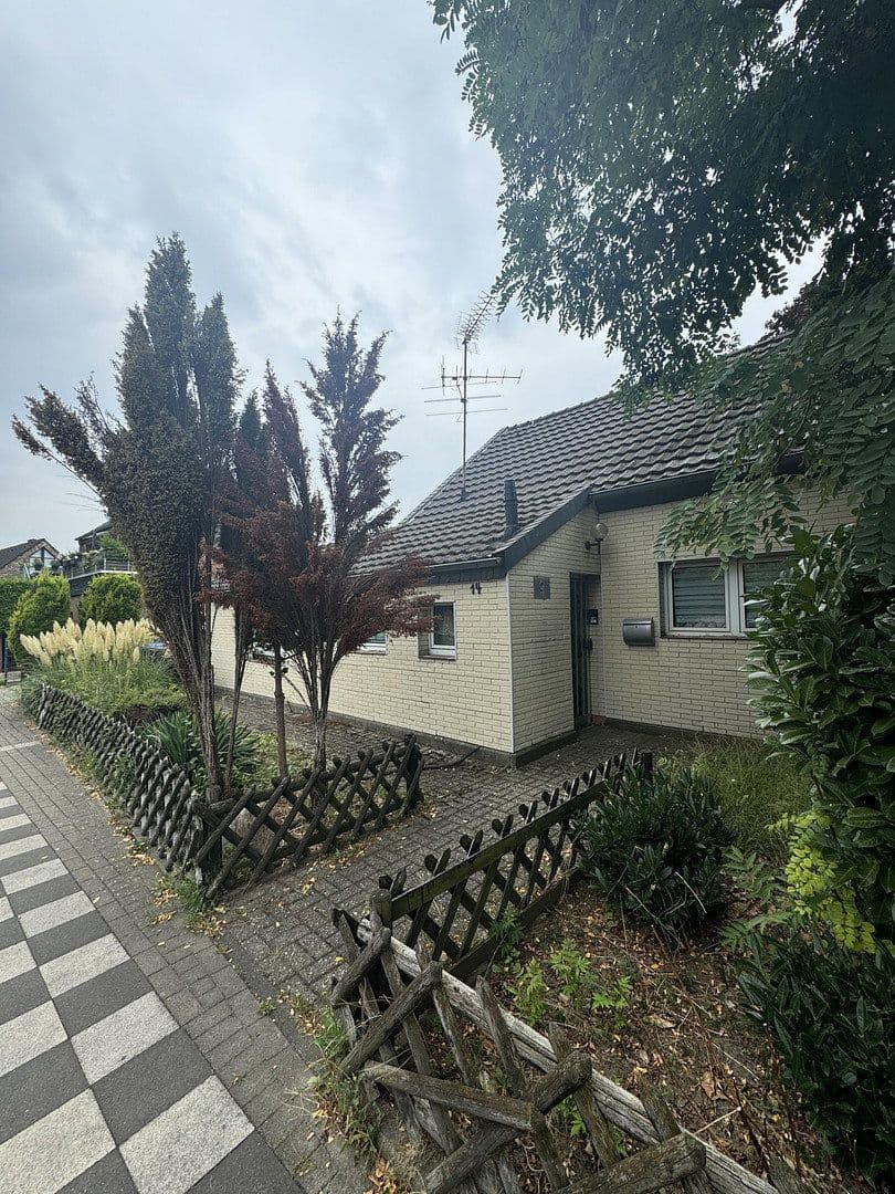 plot for sale, 1,092 m², Düsseldorf, North Rhine-Westphalia plot for sale, 1,092 m², Düsseldorf, North Rhine-Westphalia