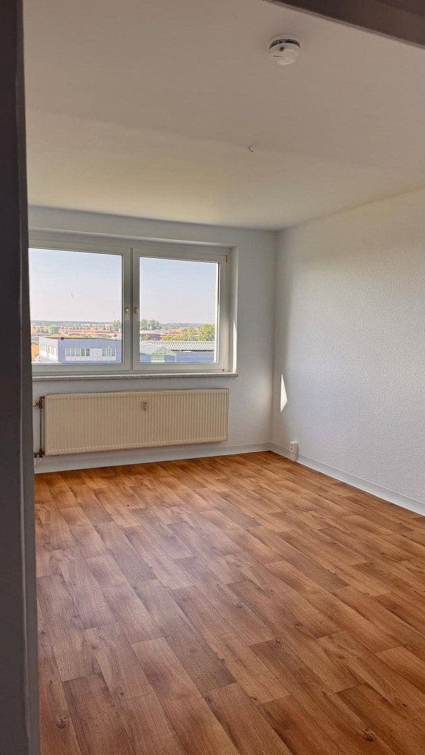 3 bedroom flat to rent, 59 m², Arthur Scheibner Ring 25, Mücheln (Geiseltal), Saxony-Anhalt 3 bedroom flat to rent, 59 m², Arthur Scheibner Ring 25, Mücheln (Geiseltal), Saxony-Anhalt