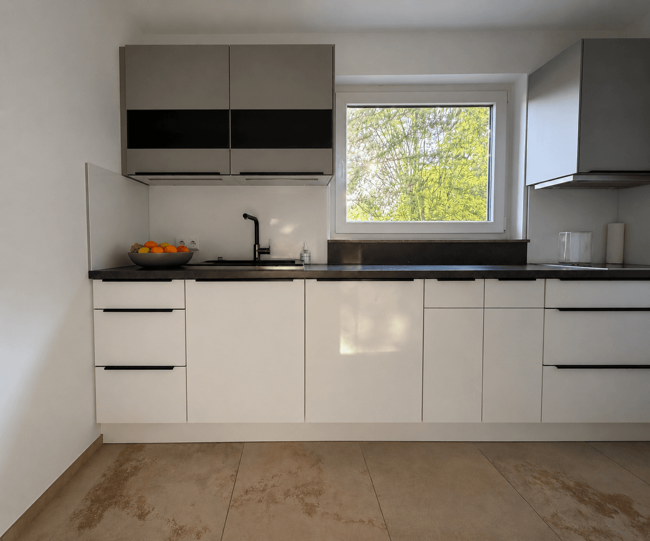 2 bedroom with open-plan kitchen flat to rent, 115 m², Göppingen, Baden-Württemberg 2 bedroom with open-plan kitchen flat to rent, 115 m², Göppingen, Baden-Württemberg