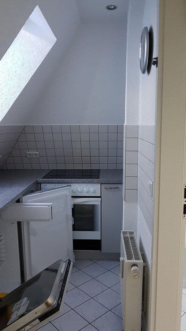 1 bedroom flat to rent, 34 m², Südstrasse 26, Zwickau, Saxony 1 bedroom flat to rent, 34 m², Südstrasse 26, Zwickau, Saxony