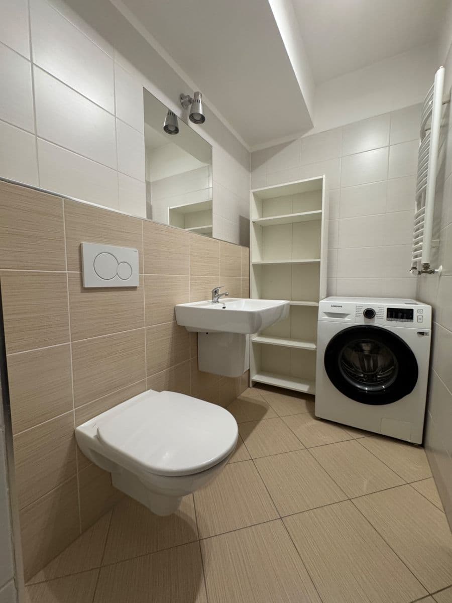 Studio flat to rent, 27 m², Zakšínská, Prague, Prague Studio flat to rent, 27 m², Zakšínská, Prague, Prague