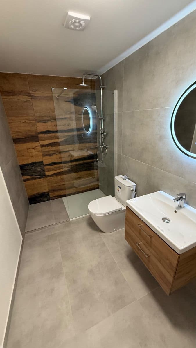 Studio flat to rent, 28 m², Ořech, Středočeský Region Studio flat to rent, 28 m², Ořech, Středočeský Region