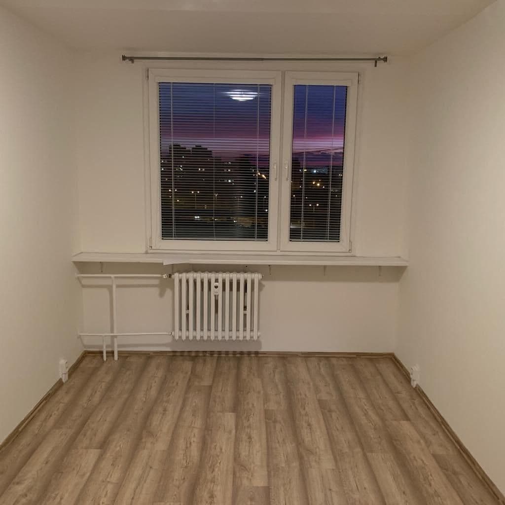 1 bedroom with open-plan kitchen flat to rent, 43 m², Steinerova, Prague, Prague 1 bedroom with open-plan kitchen flat to rent, 43 m², Steinerova, Prague, Prague