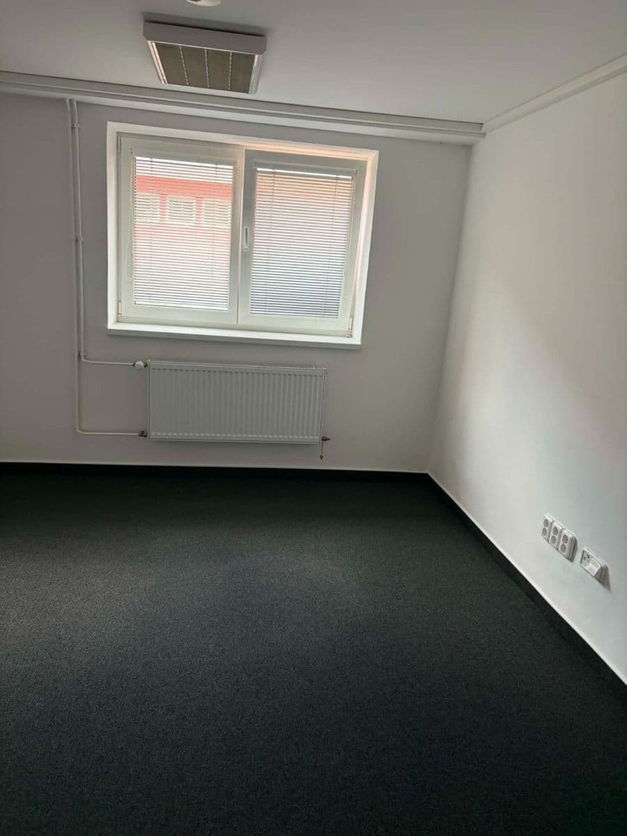 office to rent, 120 m², Hemy, Valašské Meziříčí, Zlínský Region office to rent, 120 m², Hemy, Valašské Meziříčí, Zlínský Region