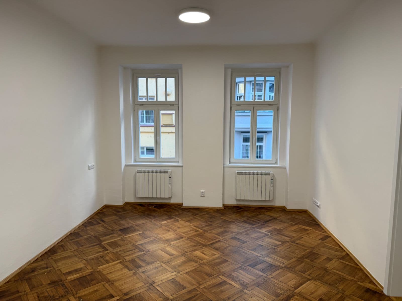 1 bedroom with open-plan kitchen flat to rent, 60 m², Nad Panenskou, Prague, Prague 1 bedroom with open-plan kitchen flat to rent, 60 m², Nad Panenskou, Prague, Prague