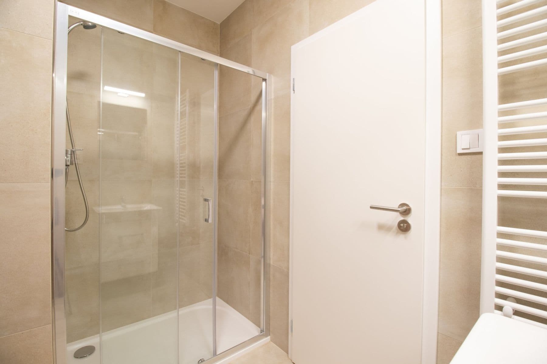 Studio flat to rent, 37 m², Gerstelova, Prague, Prague Studio flat to rent, 37 m², Gerstelova, Prague, Prague