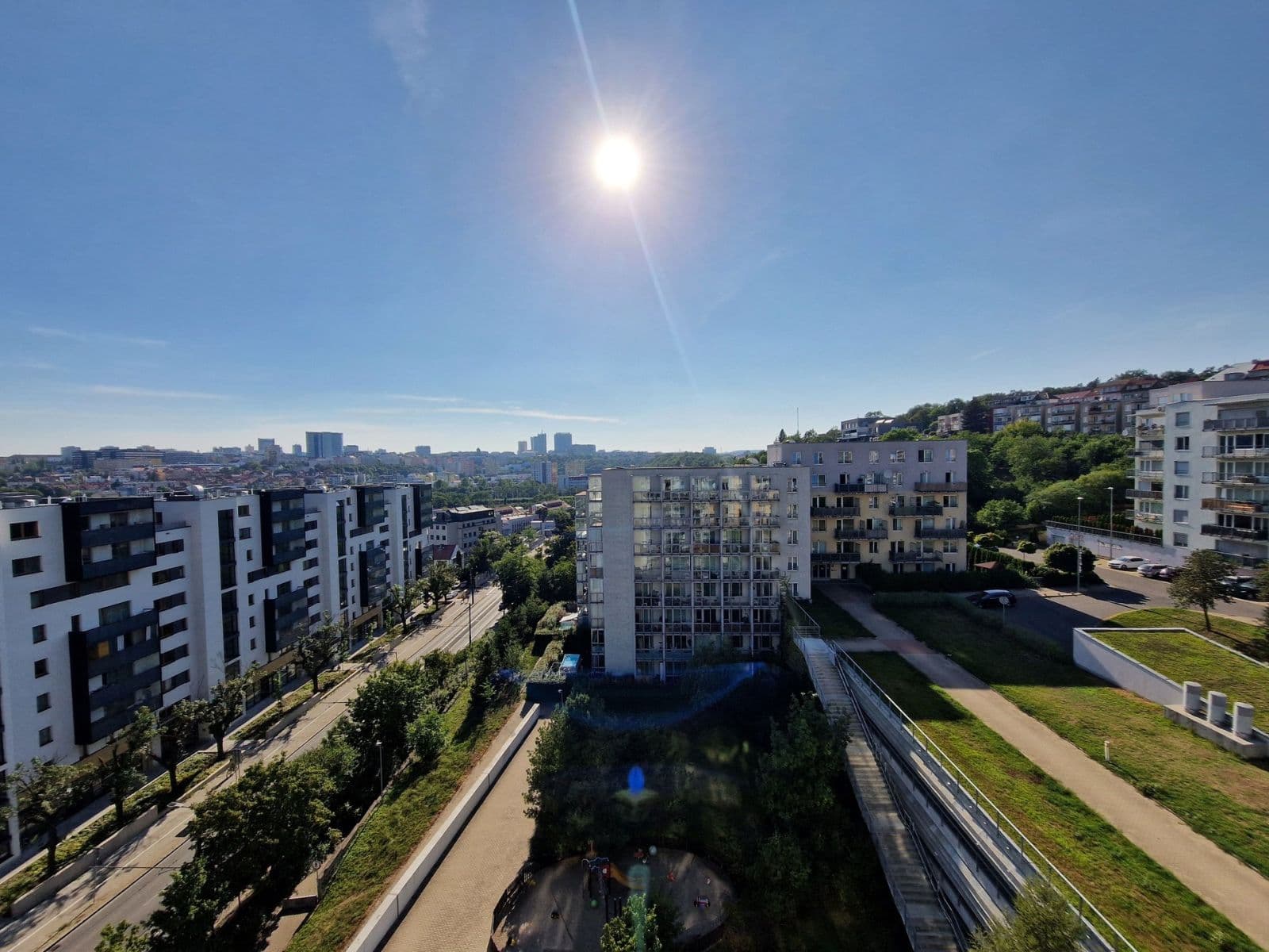 2 bedroom with open-plan kitchen flat to rent, 82 m², V dolině, Prague, Prague 2 bedroom with open-plan kitchen flat to rent, 82 m², V dolině, Prague, Prague