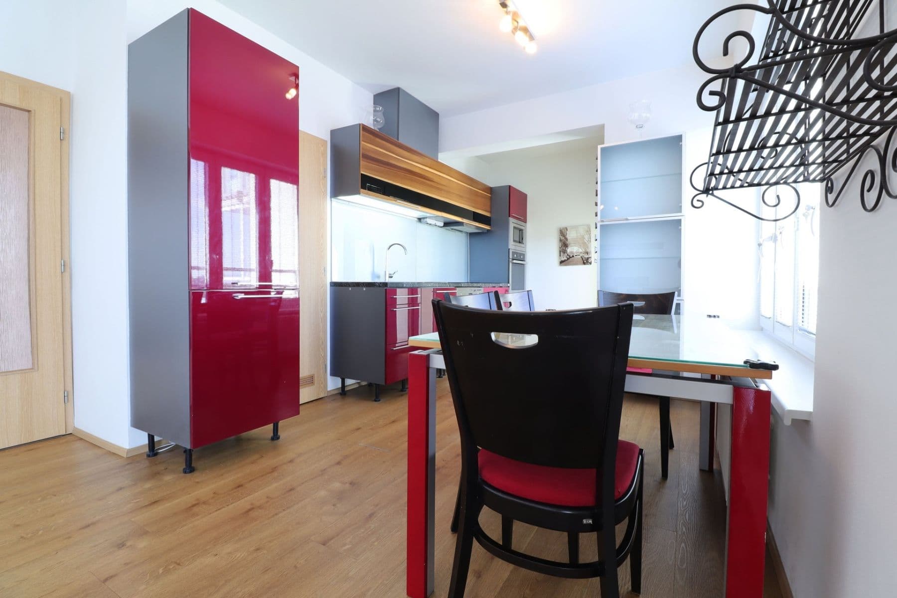 2 bedroom with open-plan kitchen flat to rent, 82 m², V dolině, Prague, Prague 2 bedroom with open-plan kitchen flat to rent, 82 m², V dolině, Prague, Prague