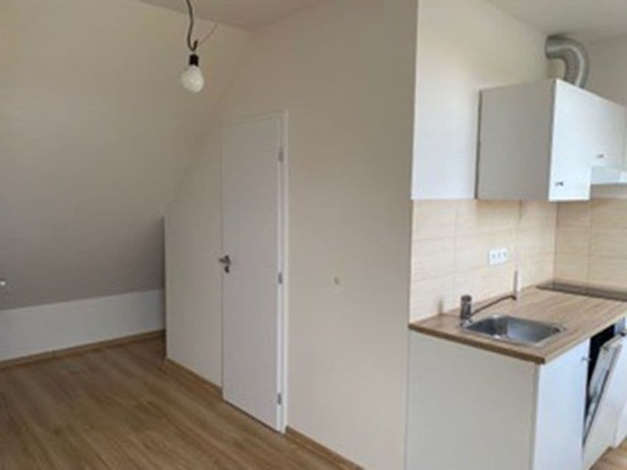 Studio flat to rent, 18 m², Sukova, Velké Přílepy, Středočeský Region Studio flat to rent, 18 m², Sukova, Velké Přílepy, Středočeský Region