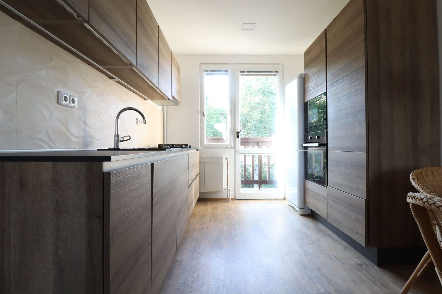 1 bedroom with open-plan kitchen flat to rent, 47 m², U první baterie, Prague, Prague 1 bedroom with open-plan kitchen flat to rent, 47 m², U první baterie, Prague, Prague