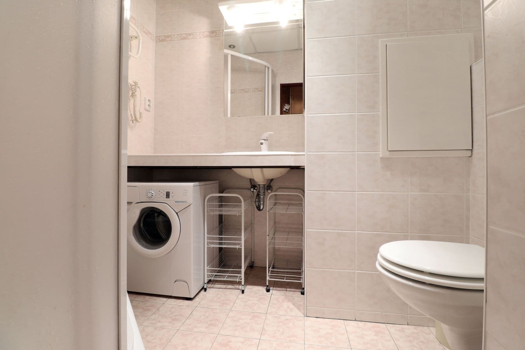 1 bedroom with open-plan kitchen flat to rent, 41 m², Lindavská, Prague, Prague 1 bedroom with open-plan kitchen flat to rent, 41 m², Lindavská, Prague, Prague