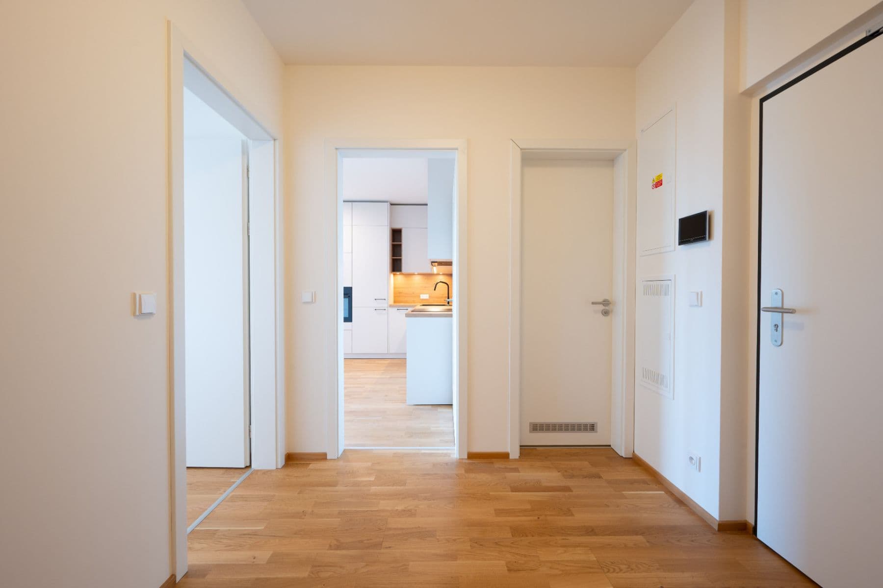 1 bedroom with open-plan kitchen flat to rent, 54 m², Fafkových, Prague, Prague 1 bedroom with open-plan kitchen flat to rent, 54 m², Fafkových, Prague, Prague