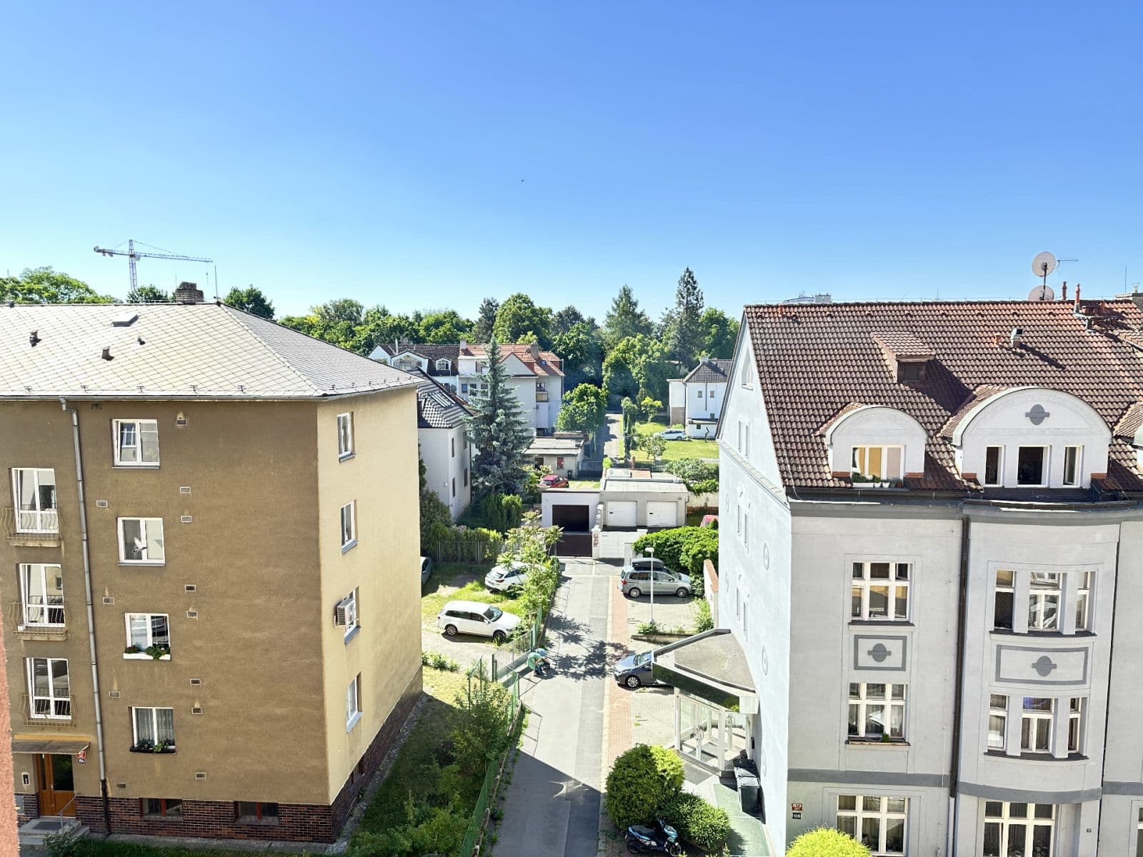 1 bedroom with open-plan kitchen flat to rent, 50 m², Jeseniova, Prague, Prague 1 bedroom with open-plan kitchen flat to rent, 50 m², Jeseniova, Prague, Prague