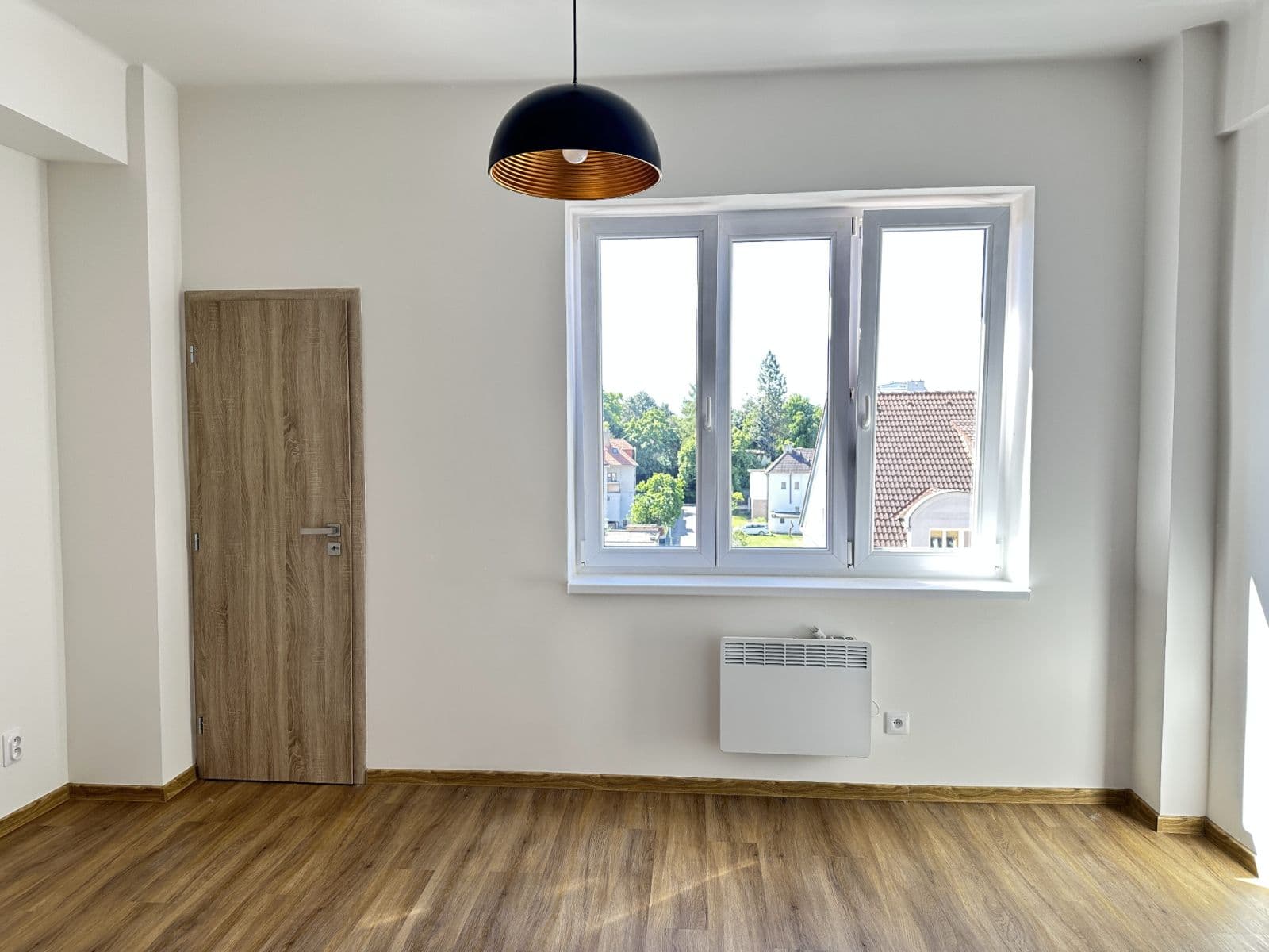 1 bedroom with open-plan kitchen flat to rent, 50 m², Jeseniova, Prague, Prague 1 bedroom with open-plan kitchen flat to rent, 50 m², Jeseniova, Prague, Prague