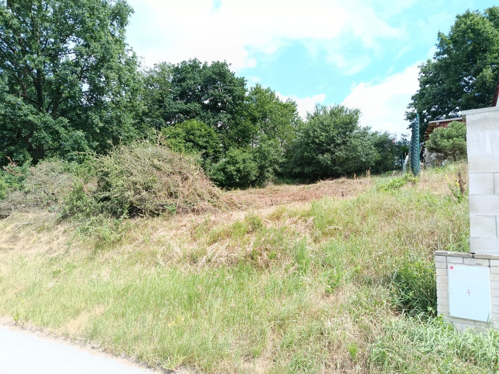 plot for sale, 899 m², Hosín, Jihočeský Region plot for sale, 899 m², Hosín, Jihočeský Region