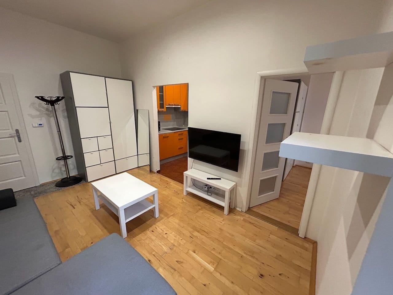 1 bedroom with open-plan kitchen flat to rent, 38 m², Jilemnického, Prague, Prague 1 bedroom with open-plan kitchen flat to rent, 38 m², Jilemnického, Prague, Prague